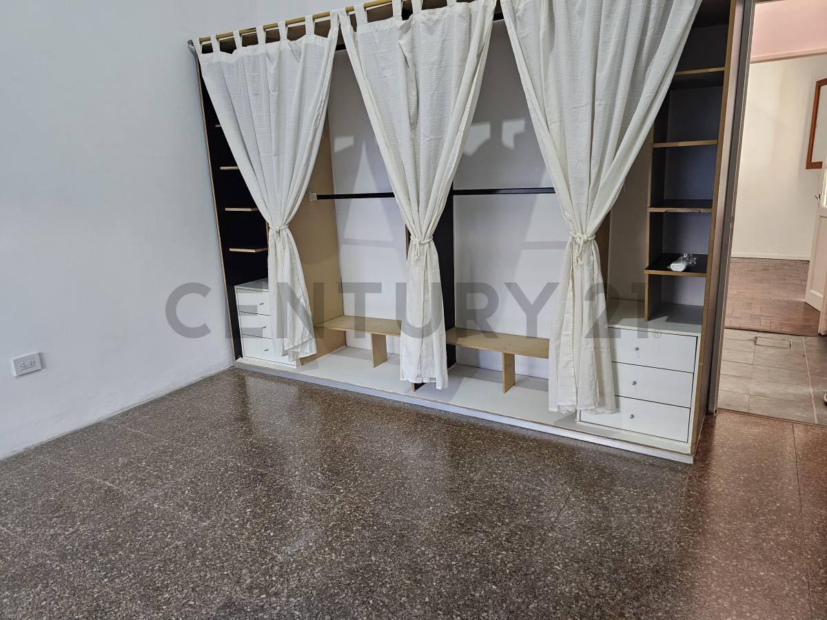 Foto de Venta PH Parque Chas 3mb. c/patio terraza y cochera, imagen 2