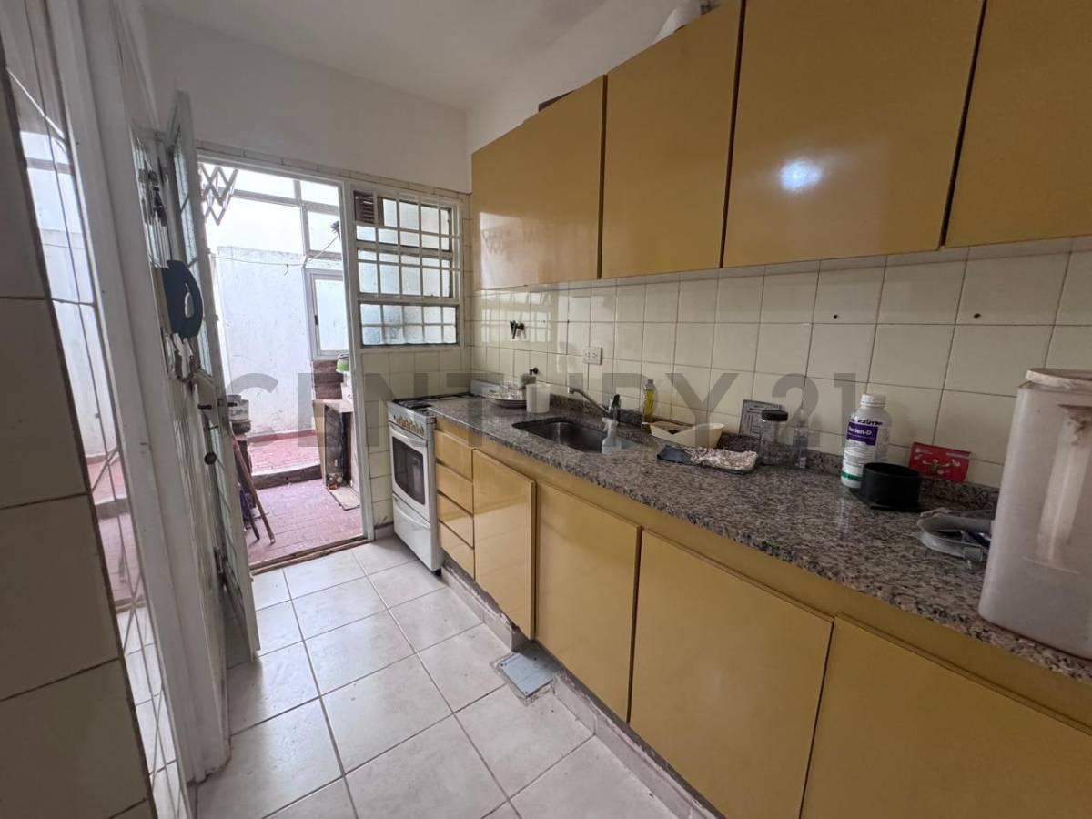 Foto de Venta Departamento 2 ambientes con patio en Parque Avellaneda, imagen 4