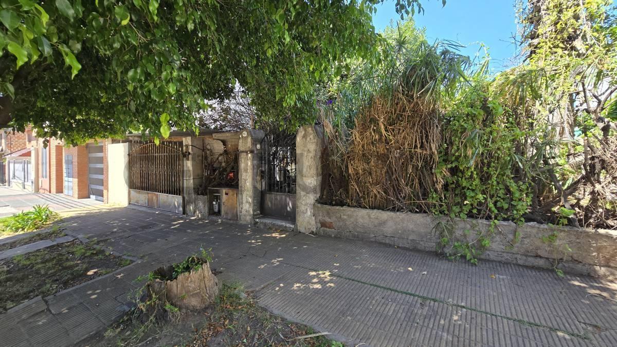 Foto de Venta de casa Terreno en Tapiales muy buena ubicacion 381m2, imagen 5