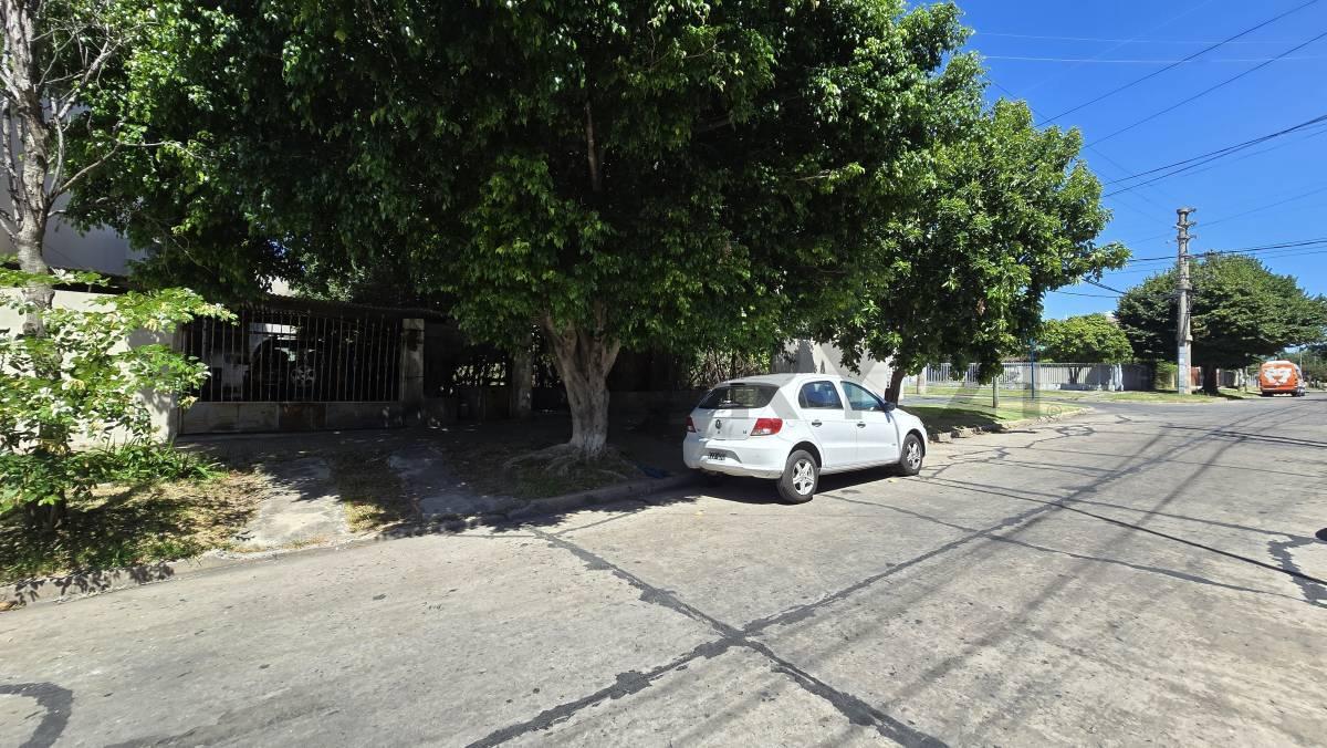 Foto de Venta de casa Terreno en Tapiales muy buena ubicacion 381m2, imagen 2