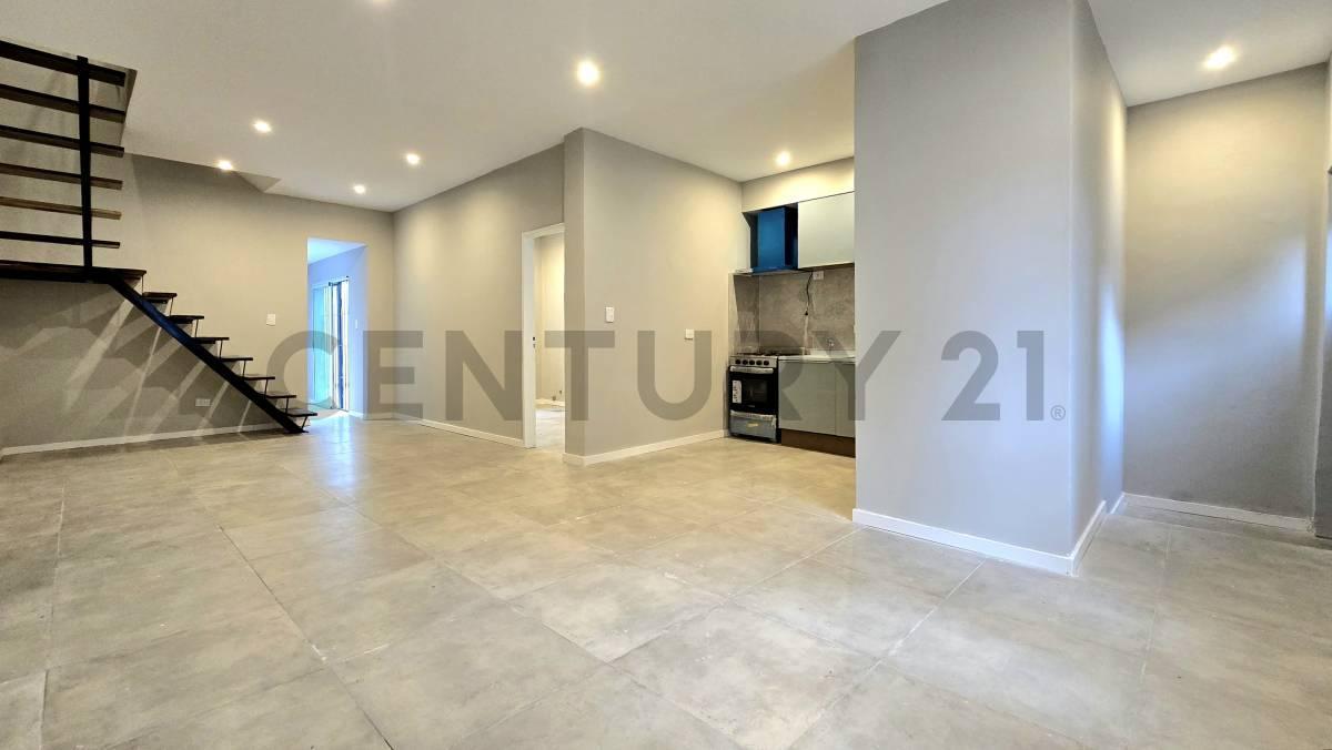 Foto de VENTA PH 4 AMBIENTES EN VILLA DEL PARQUE EN PLANTA BAJA RECICLADO A, imagen 1