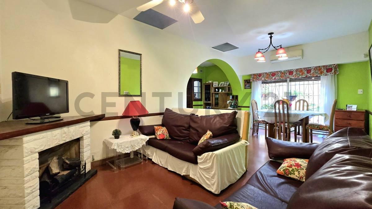 Foto de VENTA PH 4 AMBIENTES CON QUINCHO Y JARDIN, imagen 5