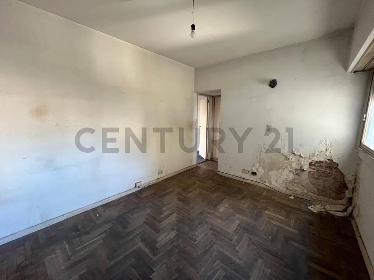 Foto de Departamento 2 ambientes con balcón en venta – Balvanera, imagen 4