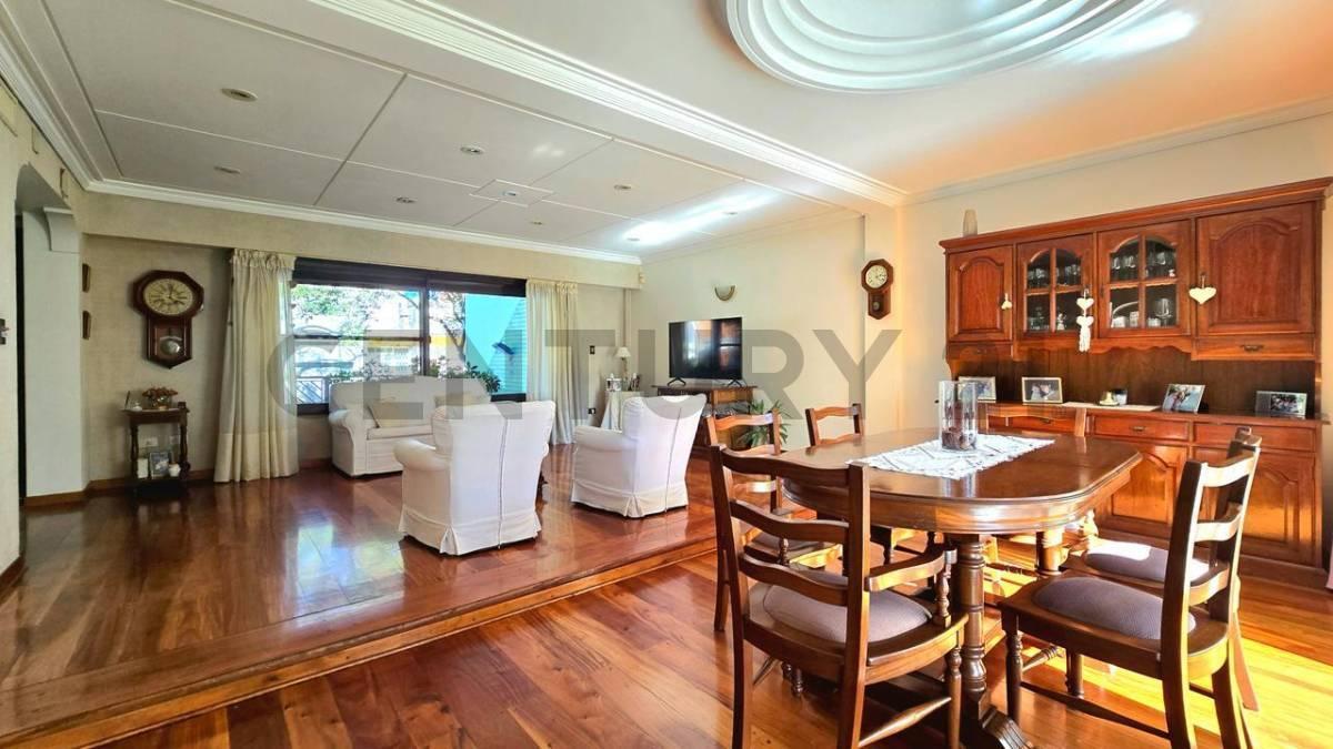 Foto de VENTA CASA 6 AMBIENTES EN VILLA PUEYRREDÓN CON COCHERA, BALCÓN, imagen 3