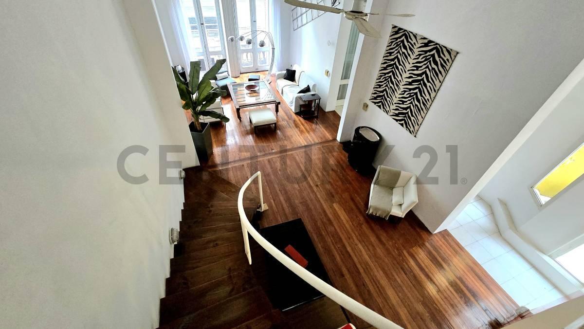 Foto de VENTA DEPARTAMENTO 4 AMBIENTES RECICLADO A NUEVO EN EDIFICIO HISTÓRICO, imagen 3