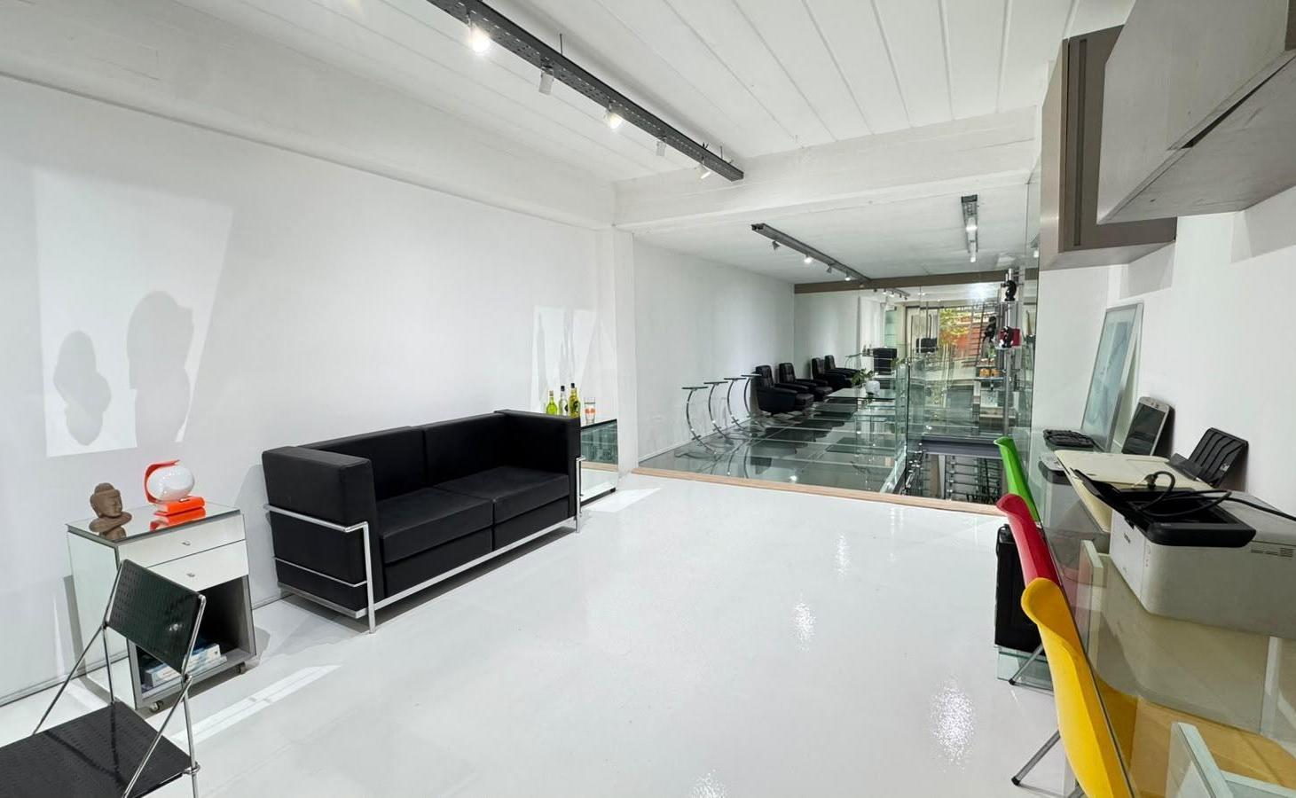 Foto de Oficinas en alquiler en Villa Ortúzar, imagen 2