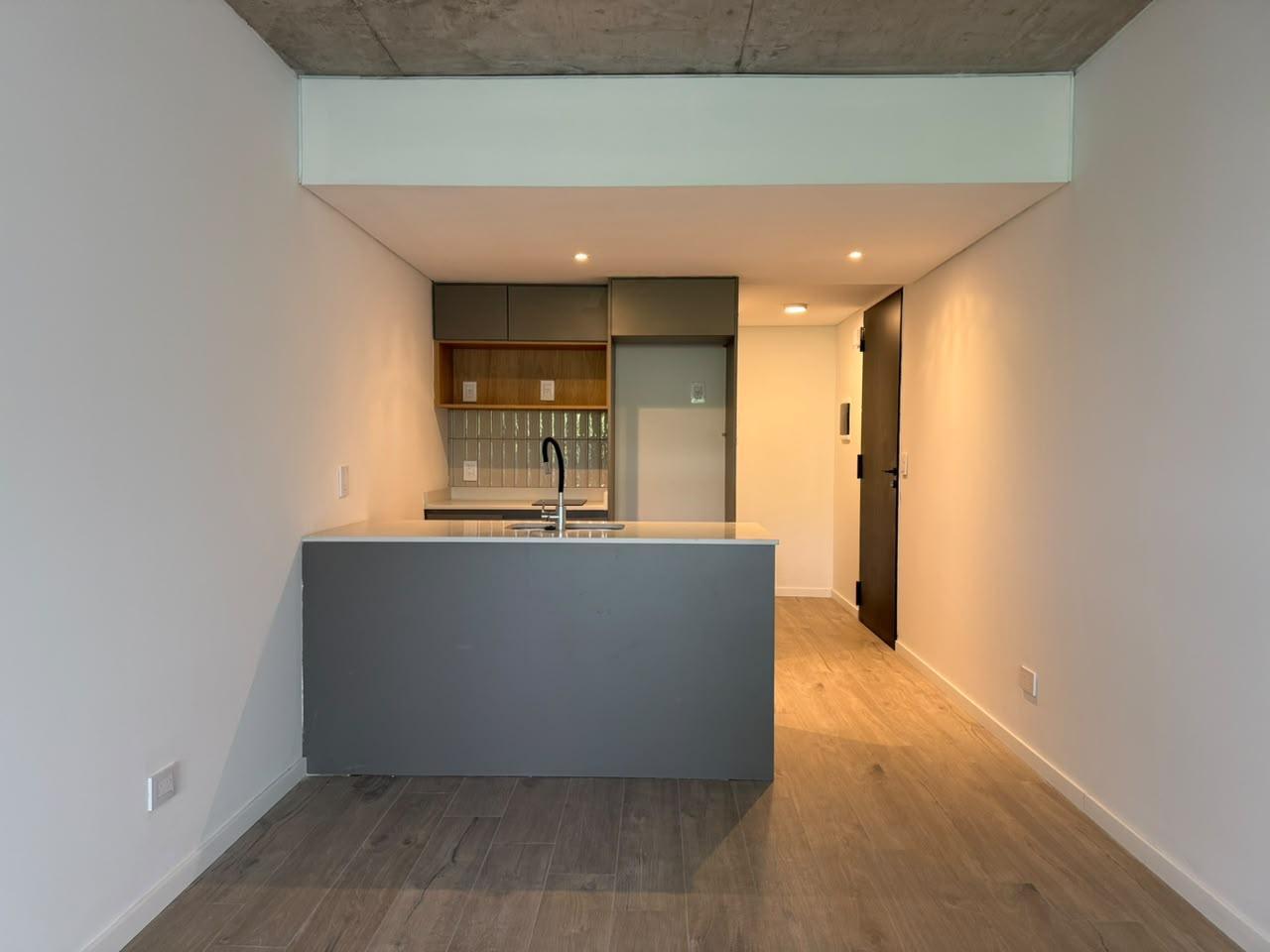 Foto de Venta Monoambiente a Estrenar con Balcón y Posibilidad de División, imagen 1
