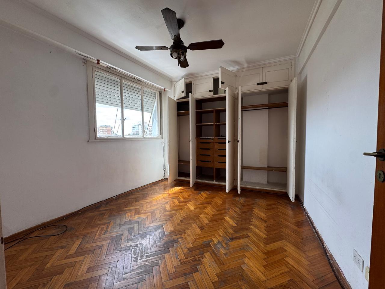 Foto de Departamento 2 ambientes luminoso en venta en Flores, imagen 1
