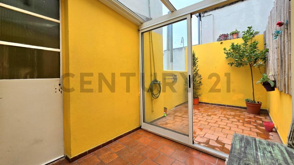 Foto de VENTA PH 3 AMBIENTES EN SAAVEDRA CON PATIO, imagen 2