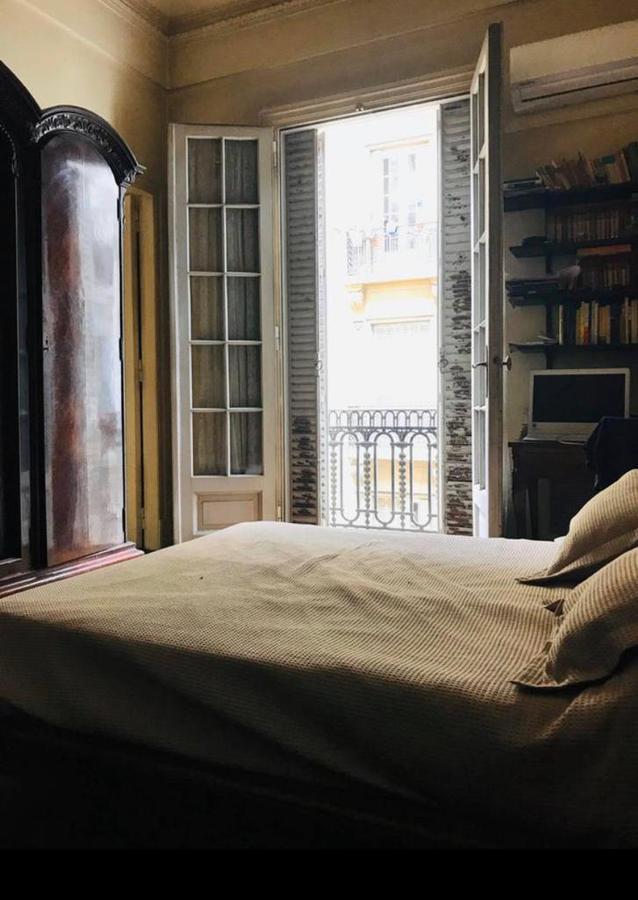 Venta! 4 Amb Al Frente con Dependencia en El Emblemático Pasaje Rivarola 4