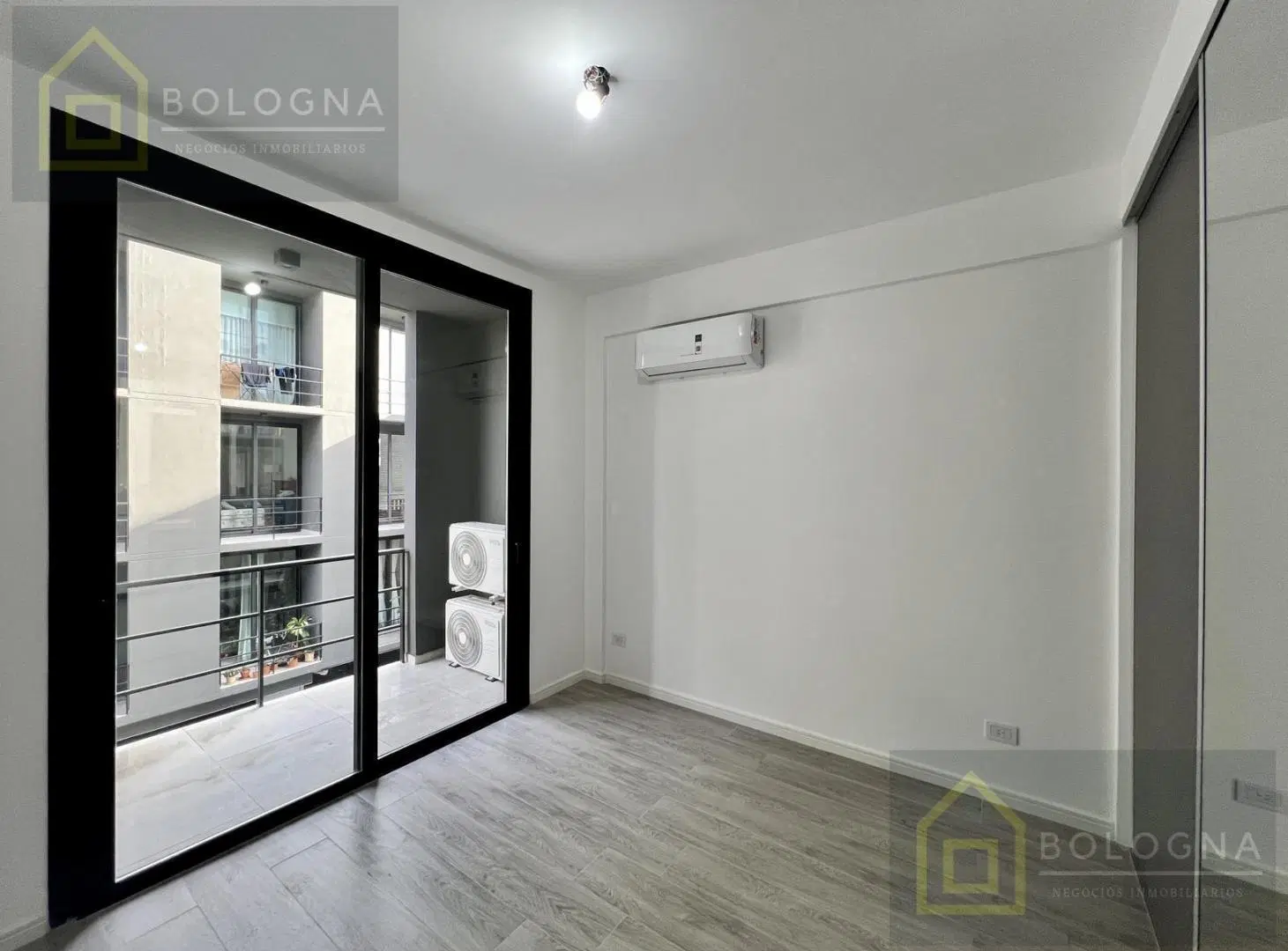 Departamento en alquiler con cochera en Tigre 3