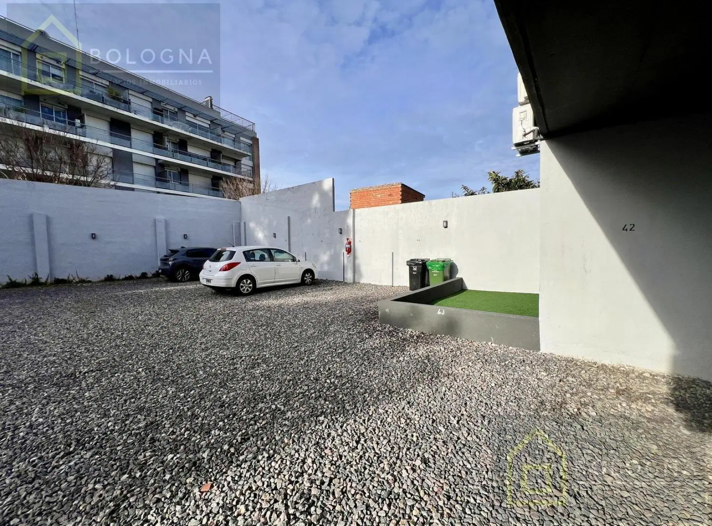 Departamento en alquiler con cochera en Tigre 4