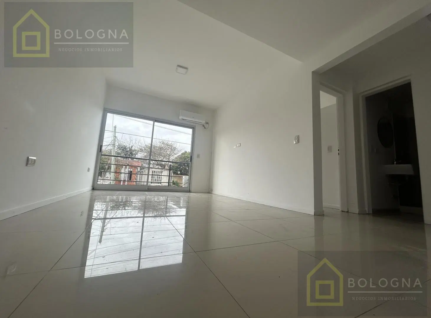 Departamento en Pilar 5