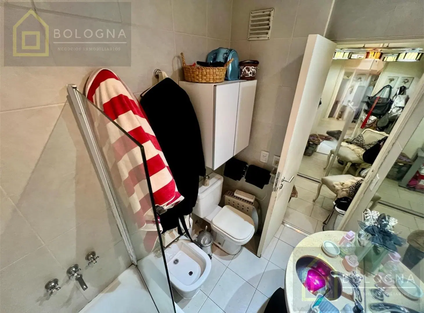 Departamento con cochera en venta en Tigre 8