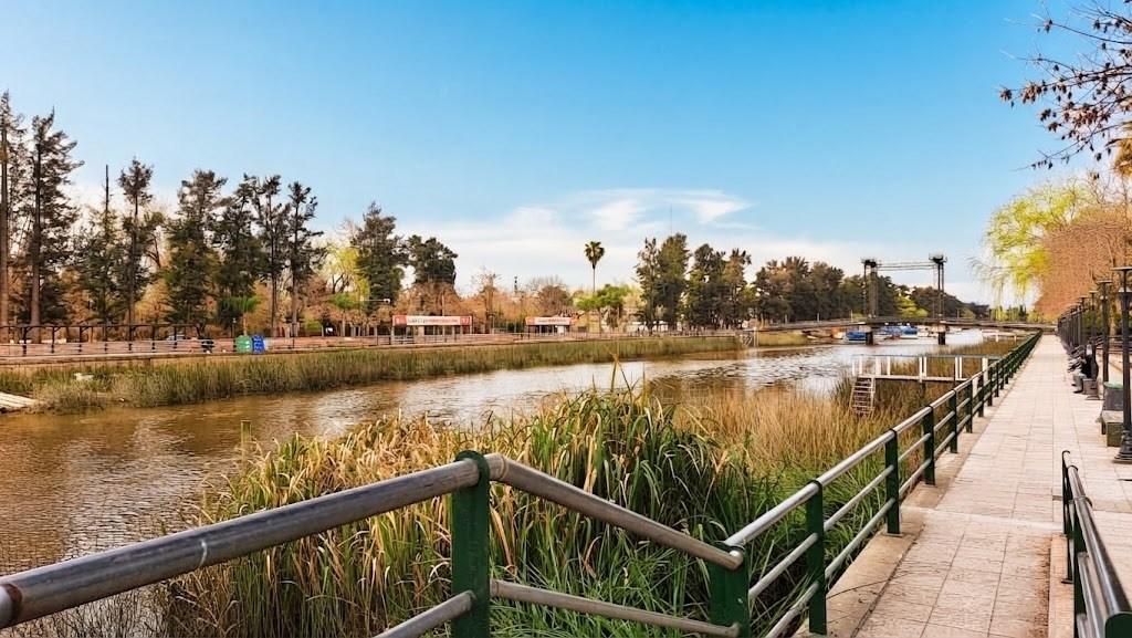 Foto de Venta- Lote en esquina - frente al río - Villa La Ñata - Dique Luján, imagen 3