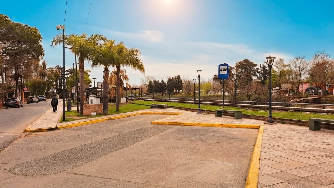Foto de Venta- Lote en esquina - frente al río - Villa La Ñata - Dique Luján, imagen 5