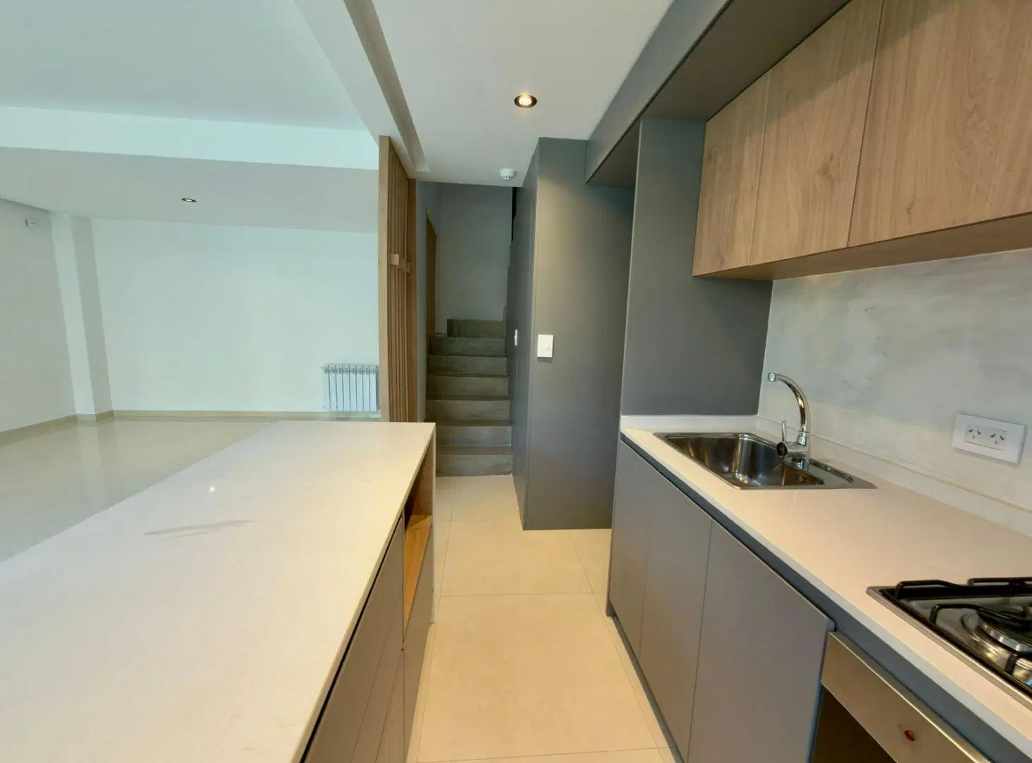 Casa 3 dormitorios y cochera FISHERTON 5