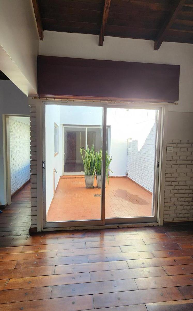 Se Vende Casa Centrica Zona Escuela Fraternidad 4
