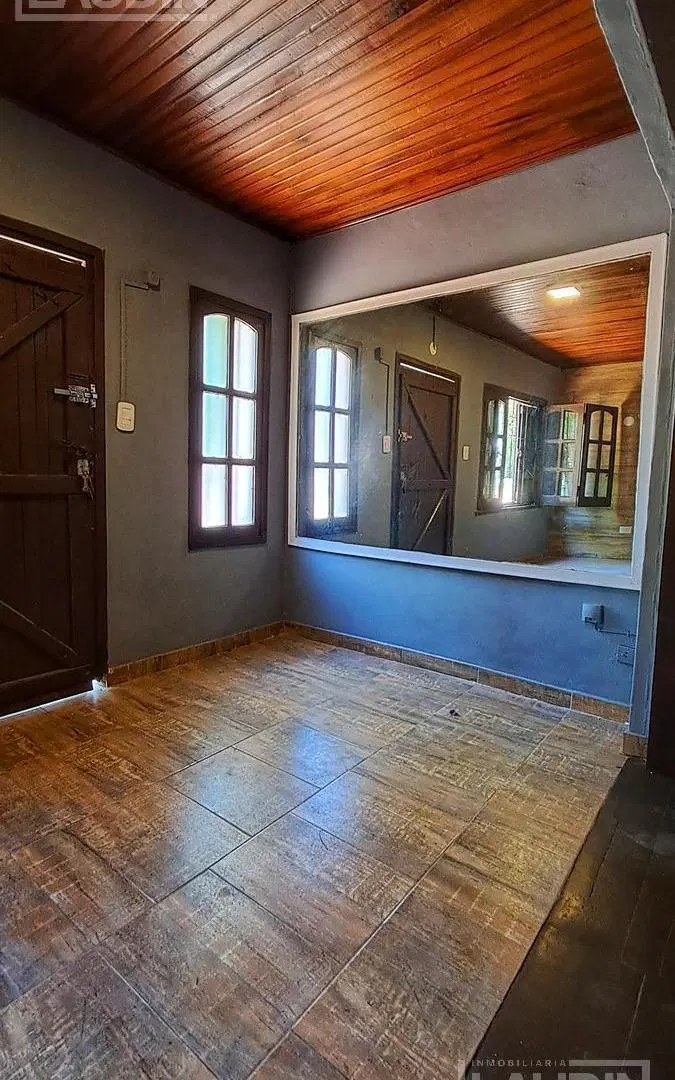 Casa en Av. Corrientes C/Roque Perez 2