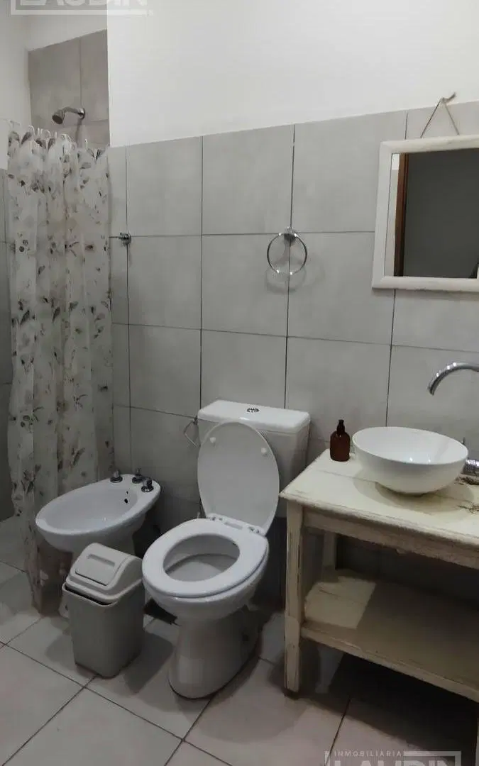 Se Alquila Departamento 2 habitaciones 5