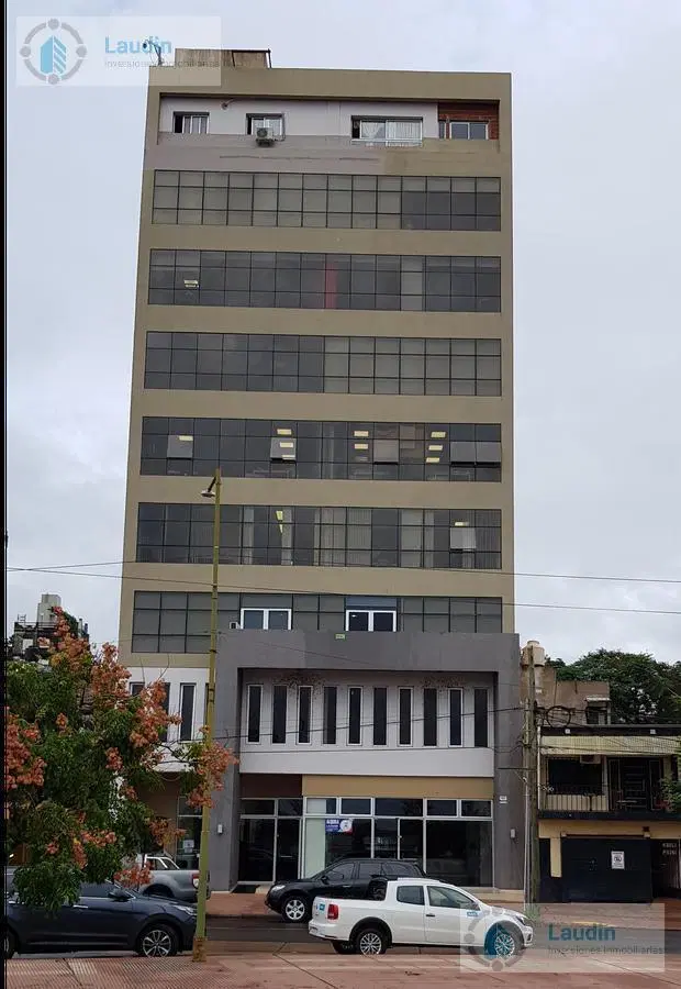 Se vende piso completo para oficinas - Posadas 2