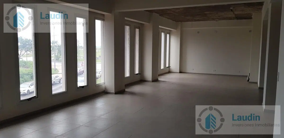 Se vende piso completo para oficinas - Posadas 3