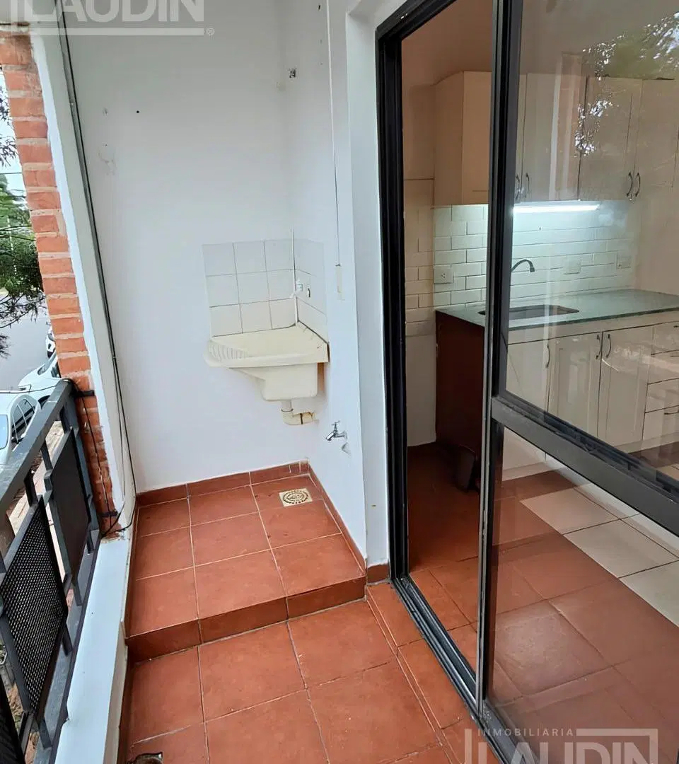 Se Alquila Departamento 2 habitaciones - Lavalle y Chacabuco 2