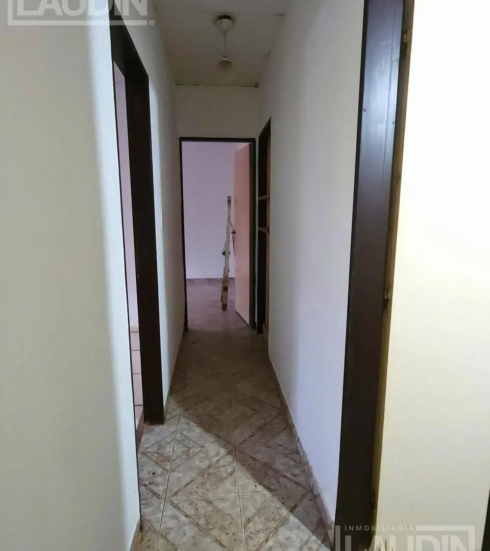 En Venta o Alquiler Casa Villa Cabello 5