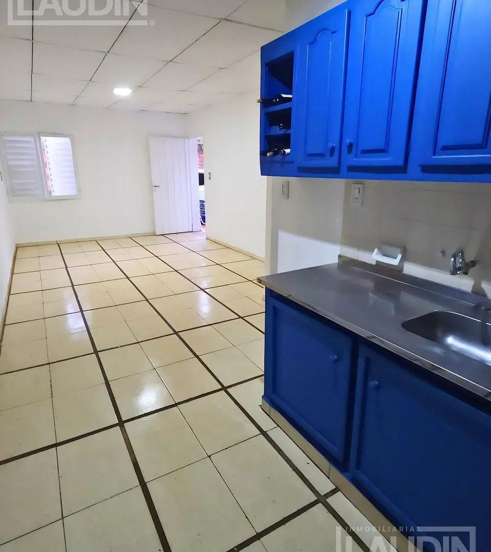 En Venta o Alquiler Casa Villa Cabello 8