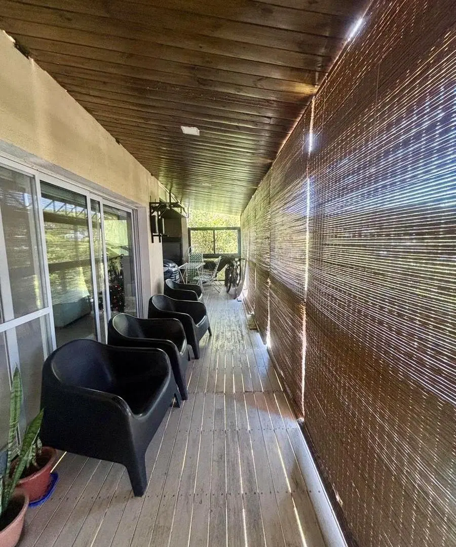 Rio Ceballos casa moderna con pileta, Apta Crédito 3