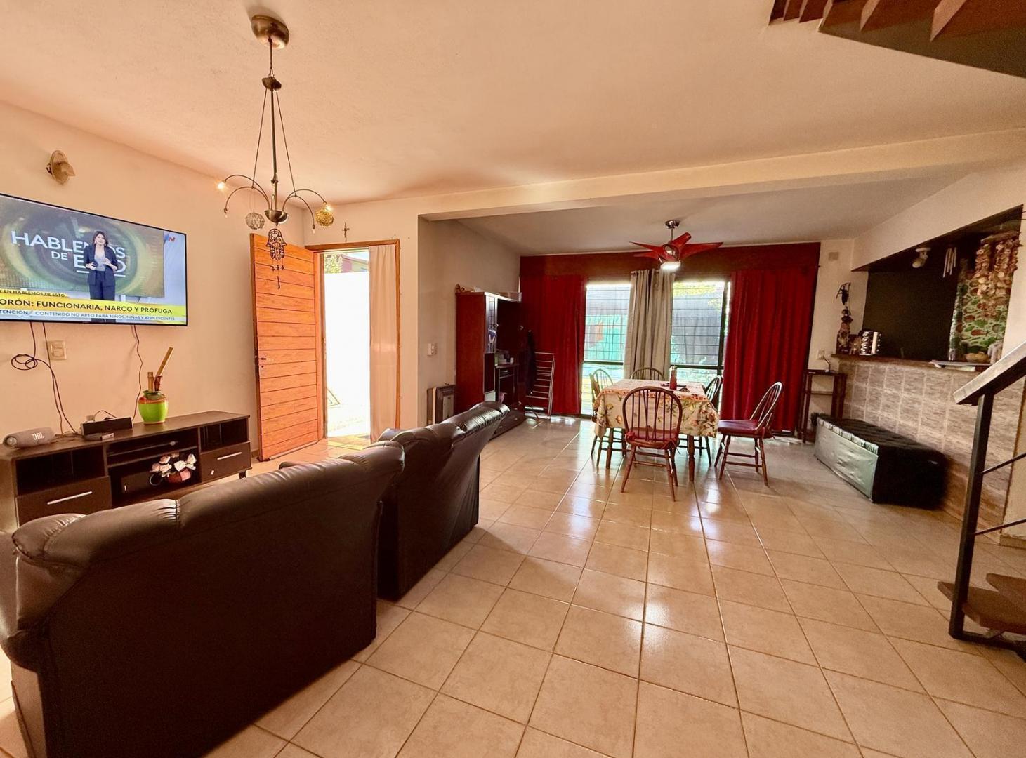 Foto de Venta Casa 3 dor c/ Cochera x3, Patio y Pileta, imagen 1