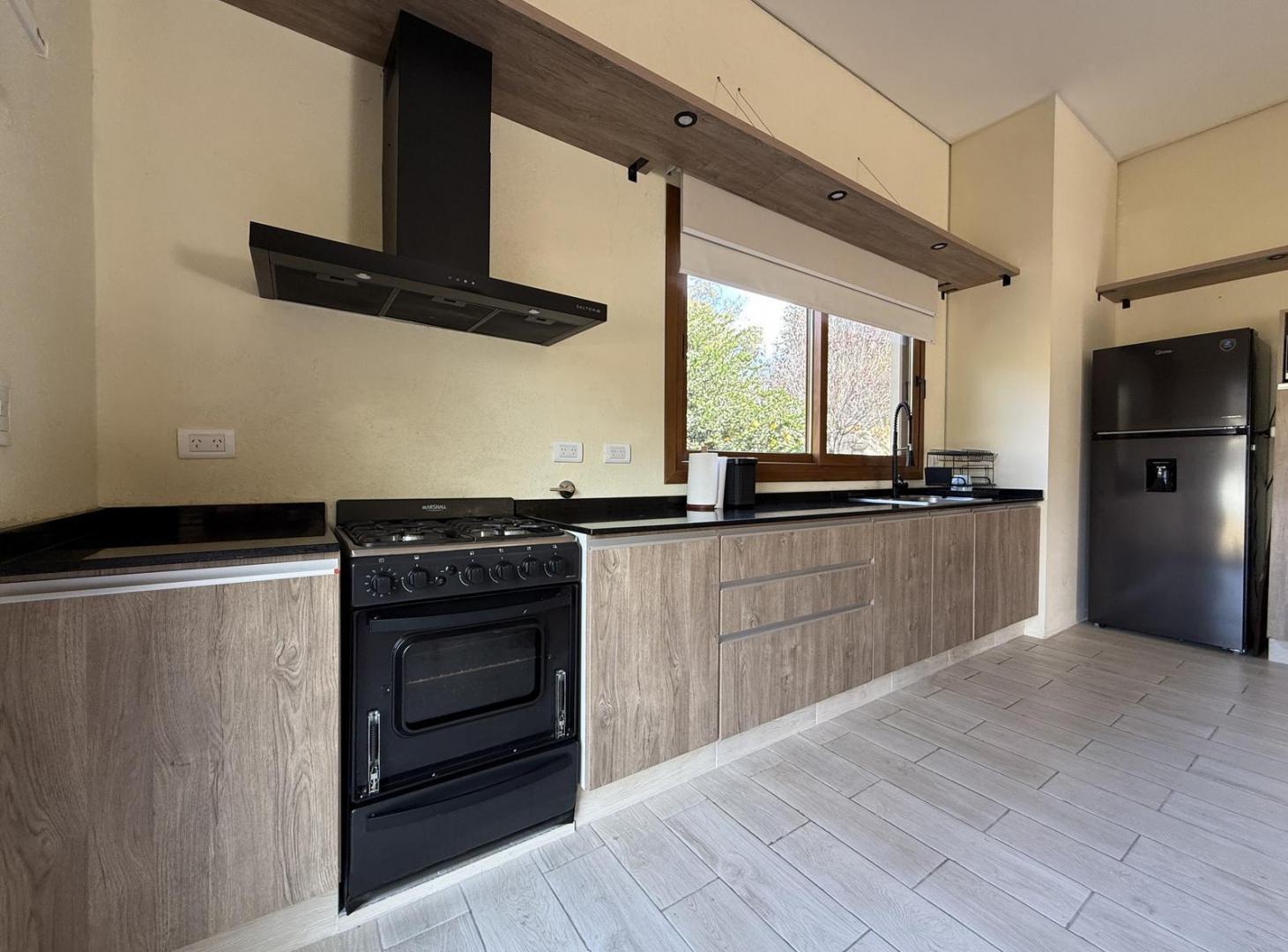 Foto de Casa en venta Potrerillo de Larreta 4dor en suite, pileta. A Estrenar, imagen 4