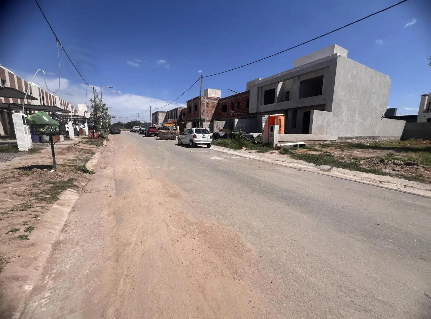 Lote 250m2 Apto Dúplex. Zona consolidada 2