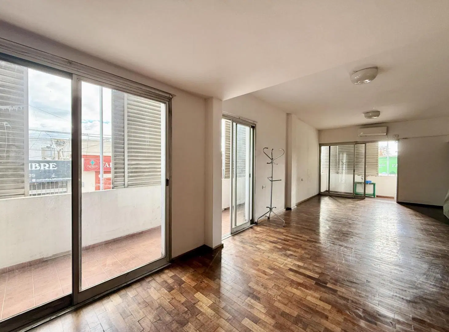 Alquiler casa 4 dor en San Vicente sobre Sargento Cabral 1300 5