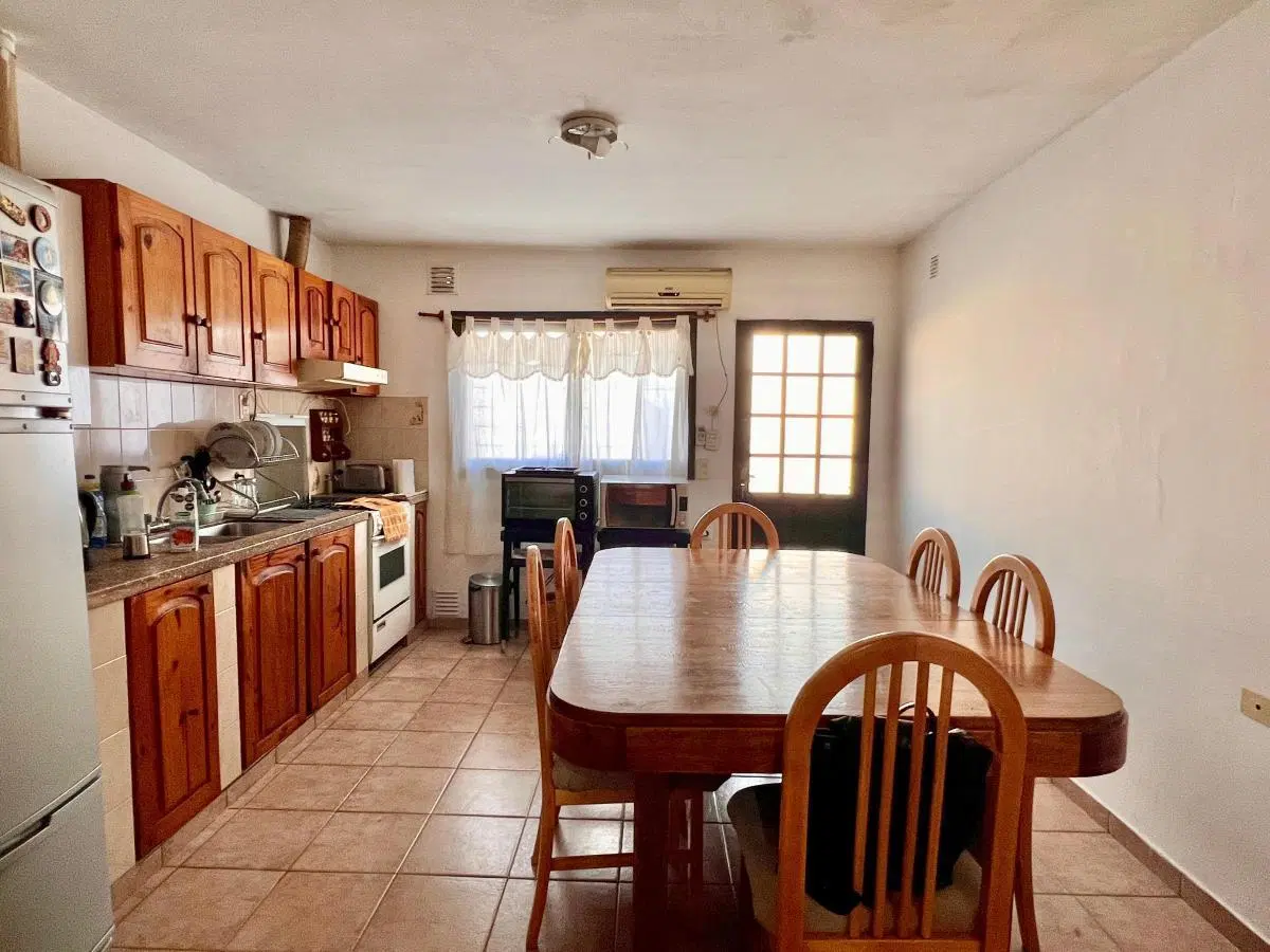 Venta casa 4 dormitorios, pileta en Quebrada de las Rosas 1