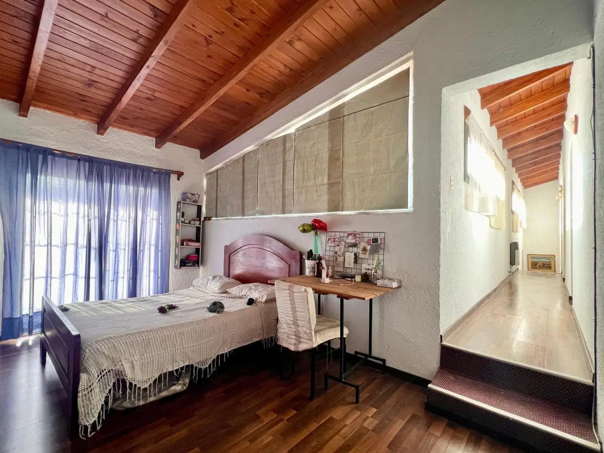 Venta casa 4 dormitorios, pileta en Quebrada de las Rosas 5