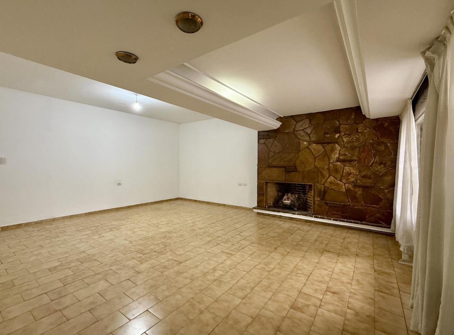 Casa en venta sobre Avenida Pueyrredón