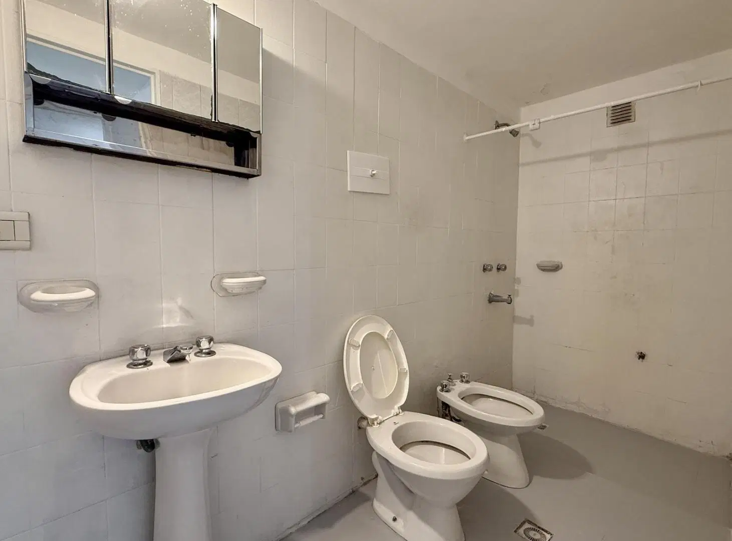 Alquiler departamento 1dor Duarte Quiros 1700 8