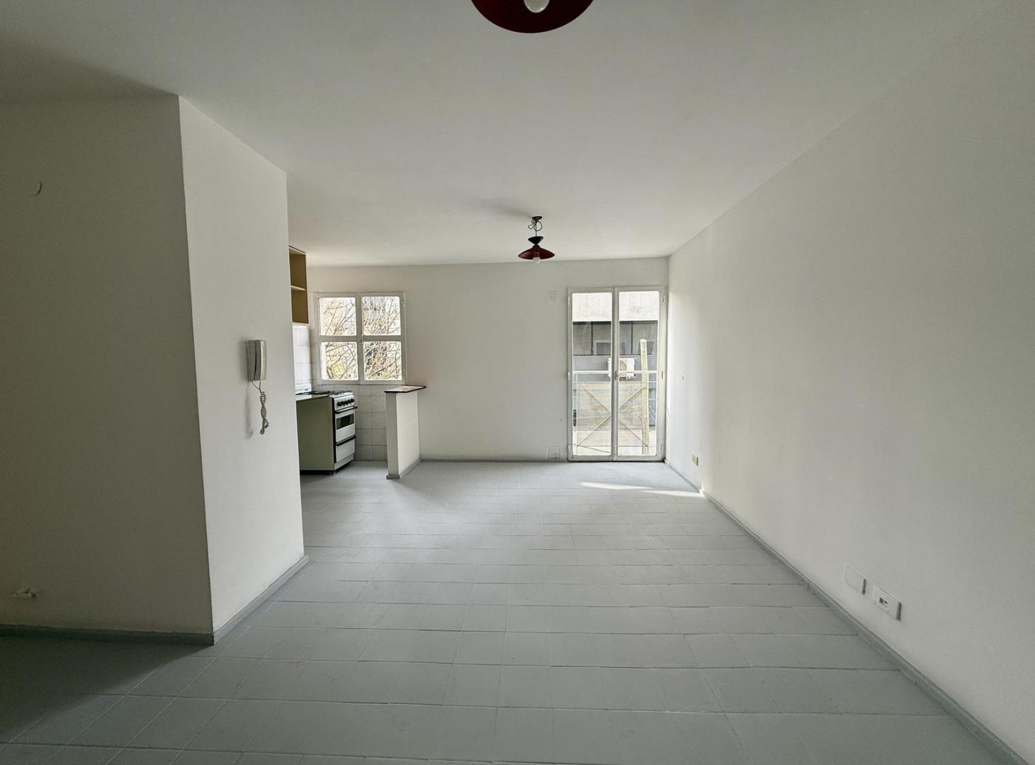 Foto de Alquiler departamento 1dor Duarte Quiros 1700, imagen 2