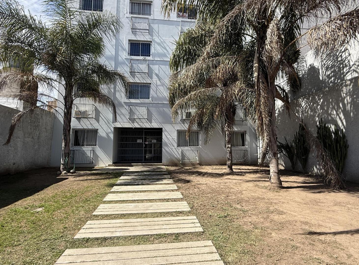 Foto de Departamento 1 Dormitorio en Alberdi, imagen 2