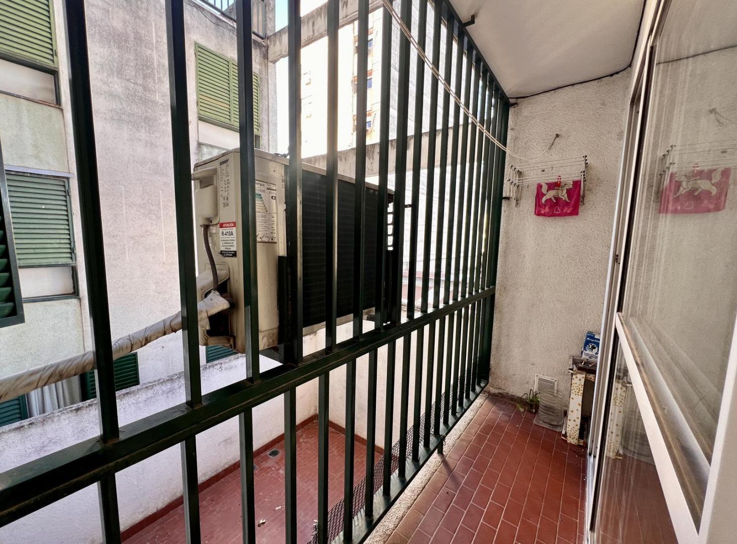 Foto de Departamento EN VENTA, 2 DORMITORIOS EN CENTRO DE CORDOBA, imagen 5