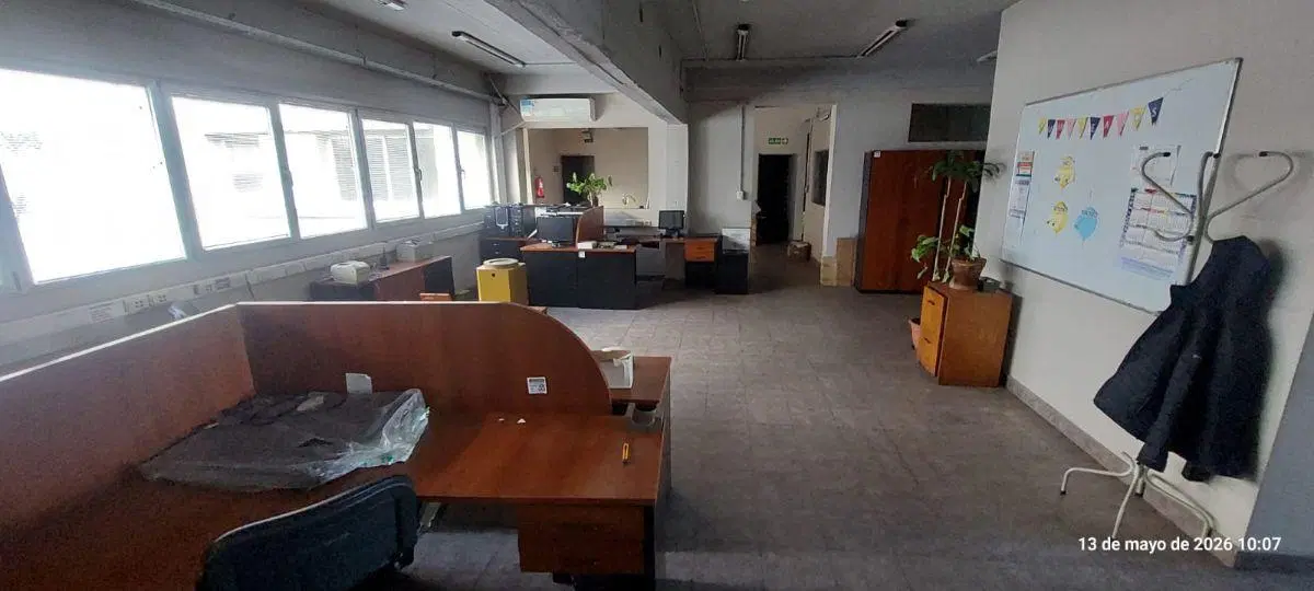 Planta Industrial de excelente categoría ubicada en el corazón de Villa Lynch 5