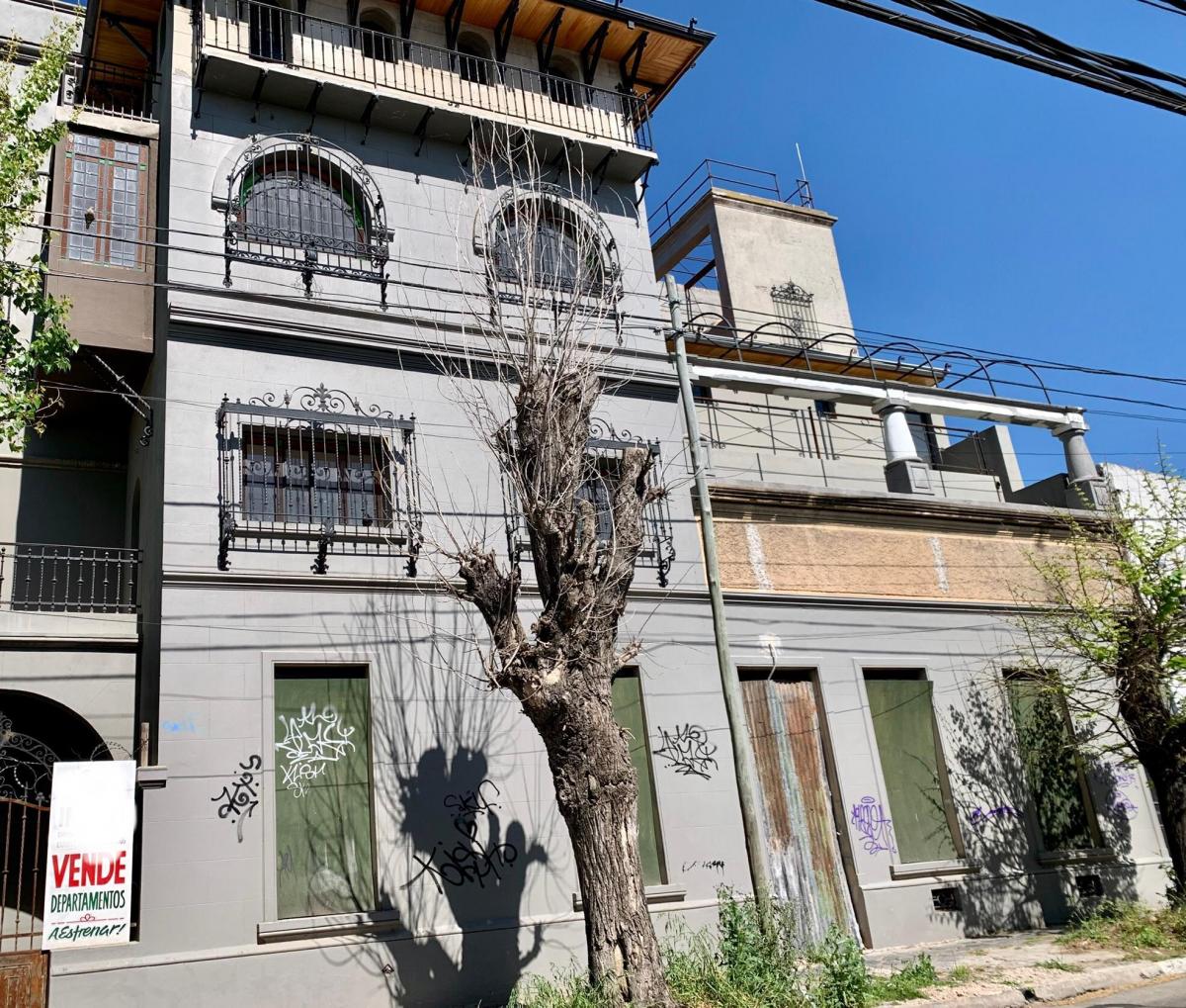 VENTA de DEPARTAMENTO de 3 amb BERNAL