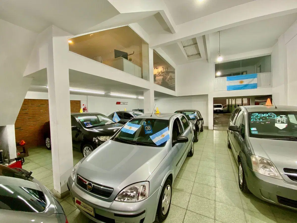 Alquiler Local varios usos Cno Gral Belgrano y 14, Berazategui 2