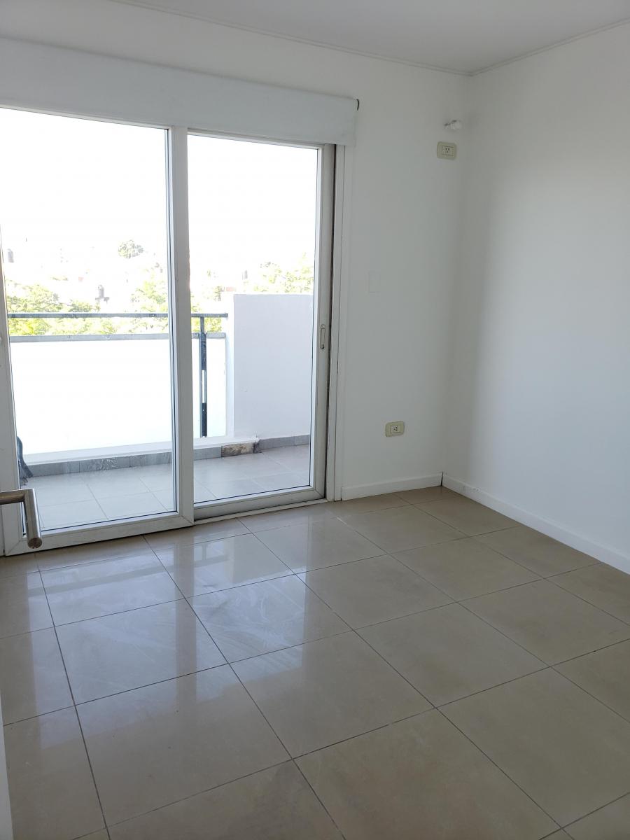 Foto de Vendo Departamento 2 Dormitorios Av. Pueyrredón 1200 Externo, Balcón, imagen 4