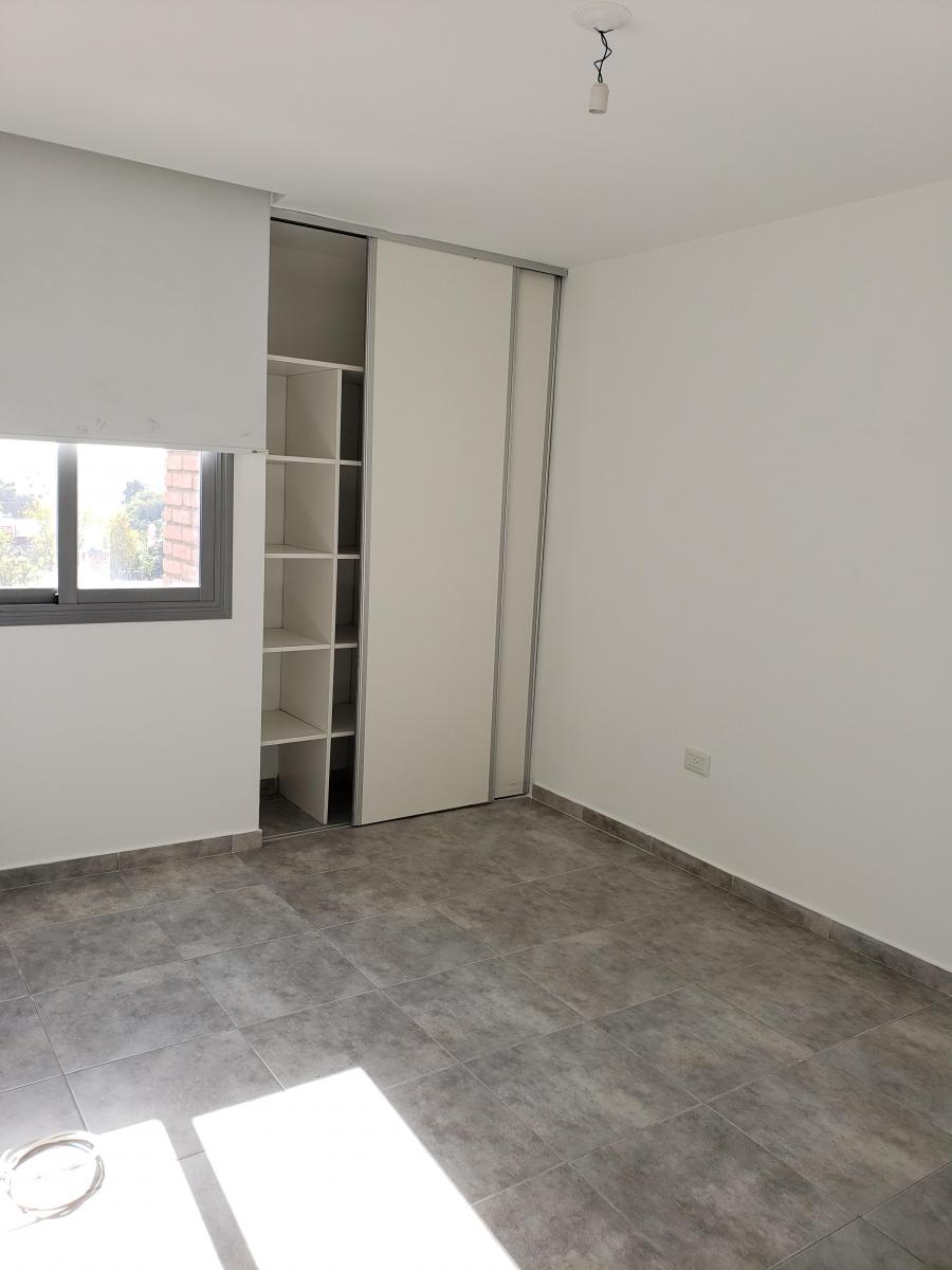 Foto de Vendo dep de 1 dormitorio Duarte Quirós 2869. Escritura, imagen 2