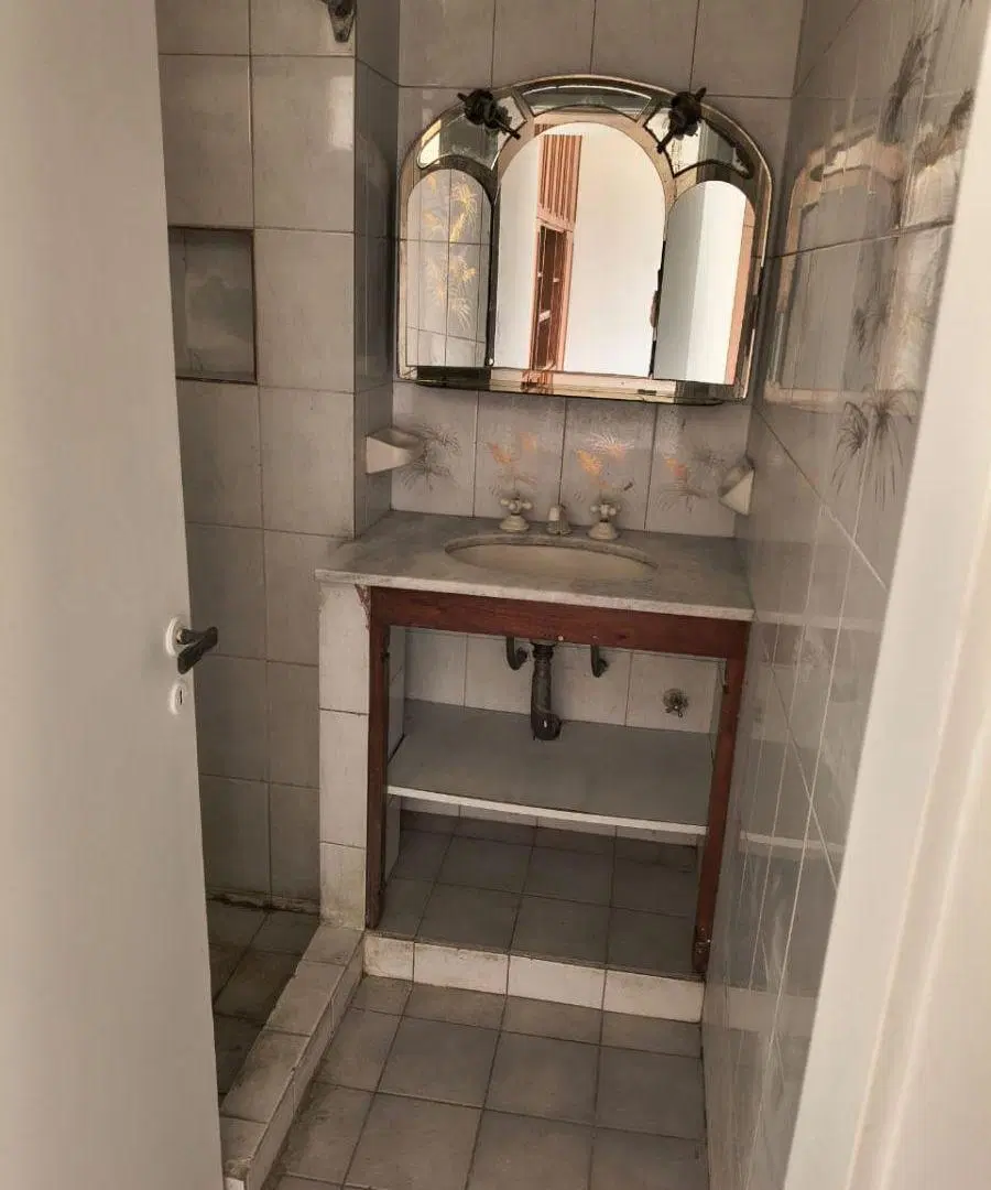 Alquilo dep 1 dormitorio Av. Maipú 135 B° Centro 3