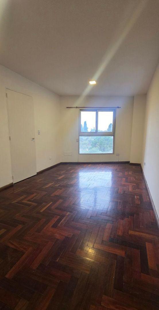 Foto de Alquilo dep 1 dormitorio en Nva Cba Lugones 230 frente al Parque, imagen 1
