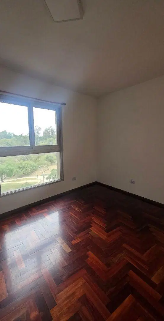 Alquilo dep 1 dormitorio en Nva Cba Lugones 230 frente al Parque Sarmiento 8