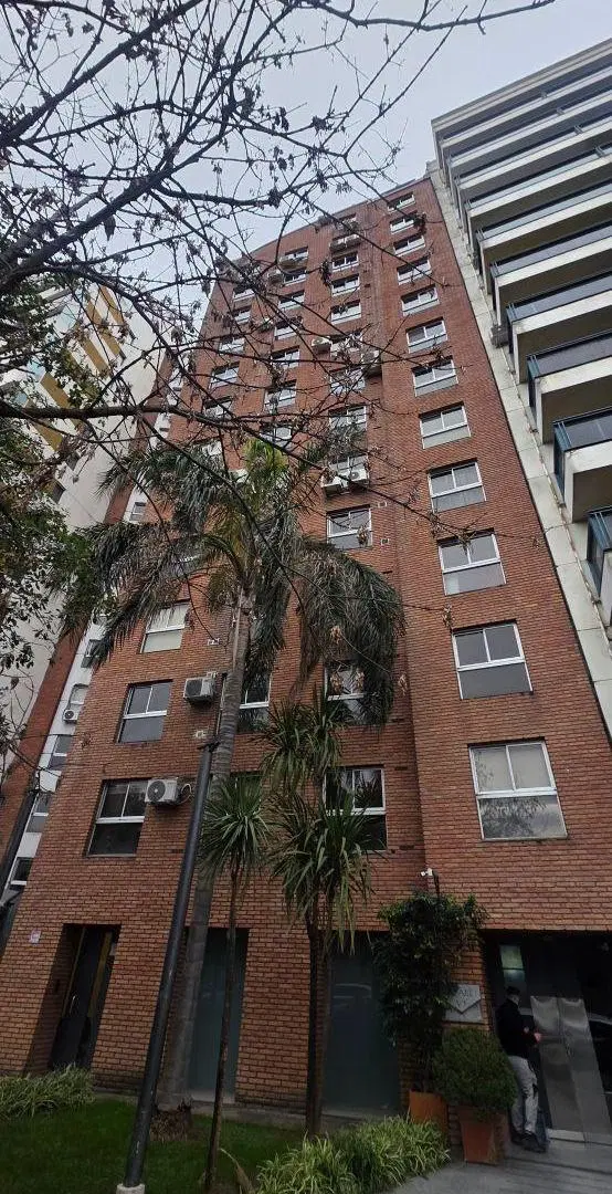 Alquilo dep 1 dormitorio en Nva Cba Lugones 230 frente al Parque Sarmiento 4
